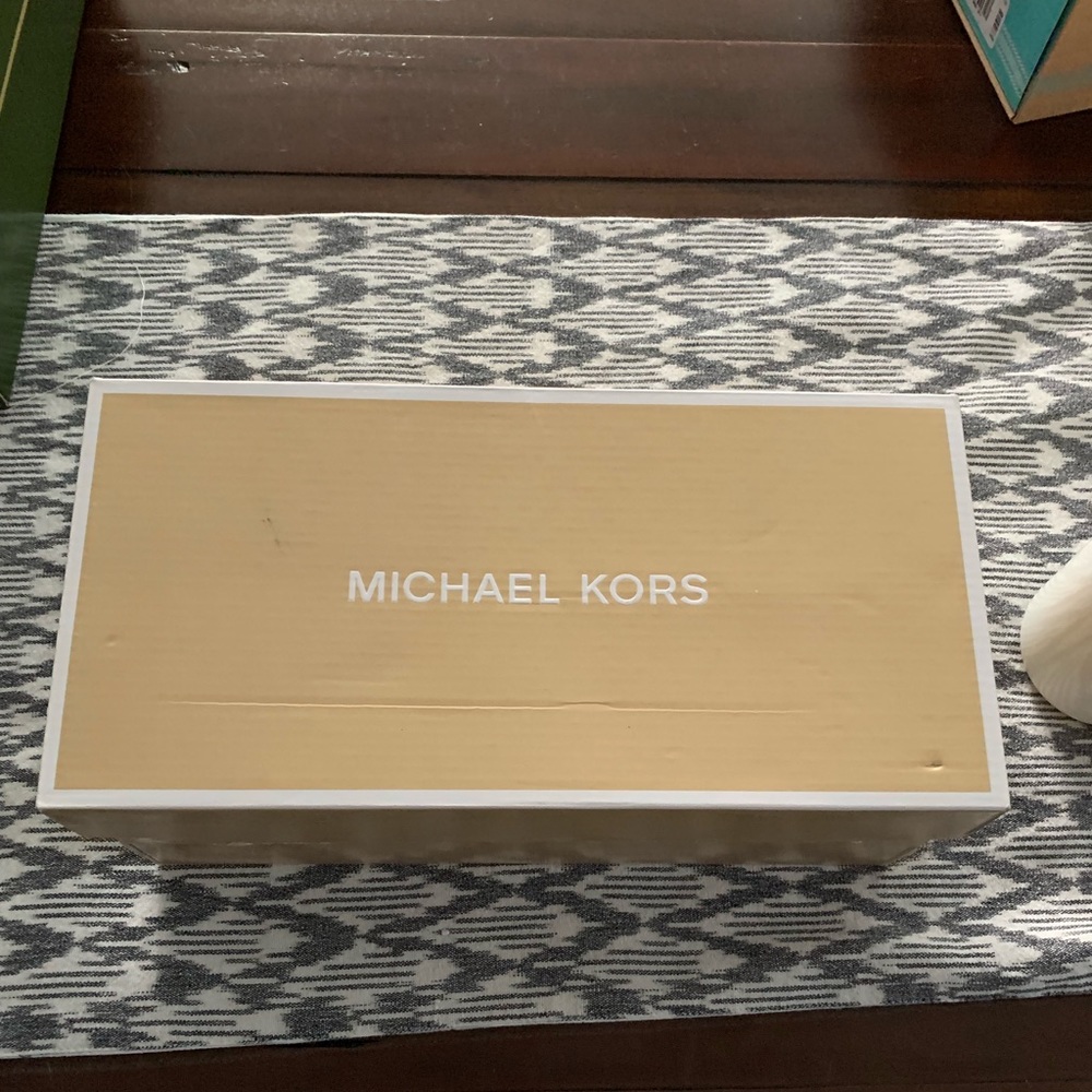 Michael kors women’s sandals